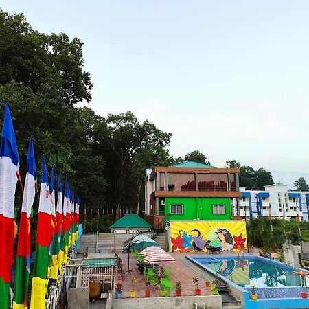 Green Vista Resort Chalsa Bagian luar foto